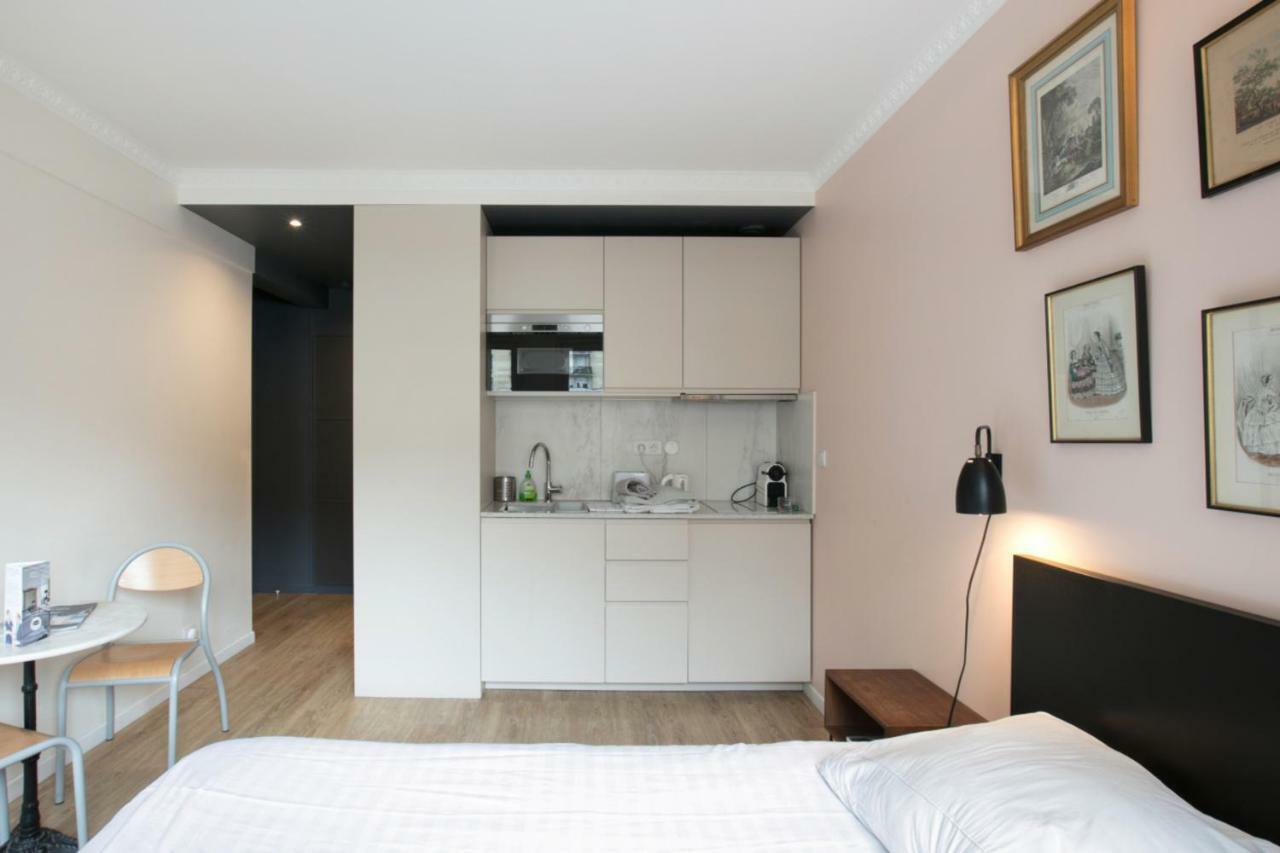 פריז Cozy Studio 10 Min From Eiffel Tower Invalides Beaugrenelle מראה חיצוני תמונה